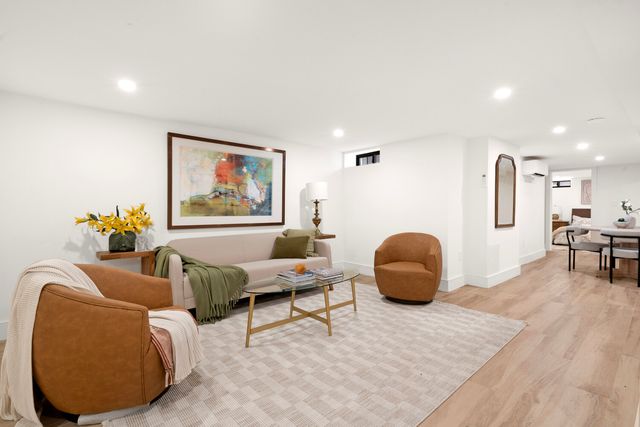 94 HAWTHORNE Street, New York City, NY 11225