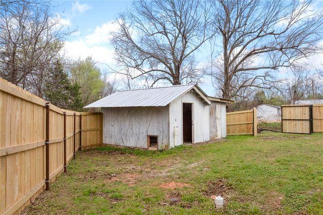 392 E 206 Highway, Harrison, AR 72601