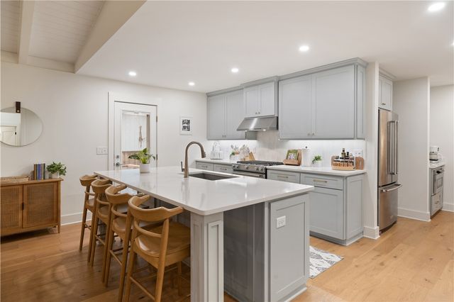 58 Maxwell Ave, St Simons Island, GA 31522