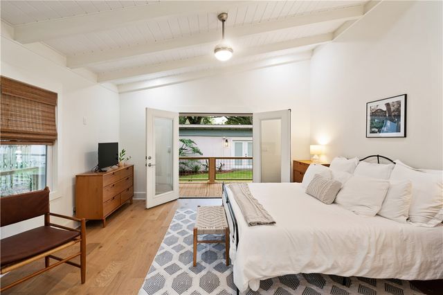 58 Maxwell Ave, St Simons Island, GA 31522