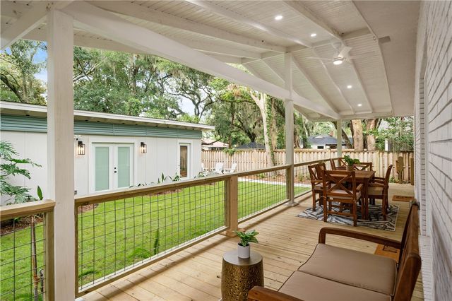 58 Maxwell Ave, St Simons Island, GA 31522