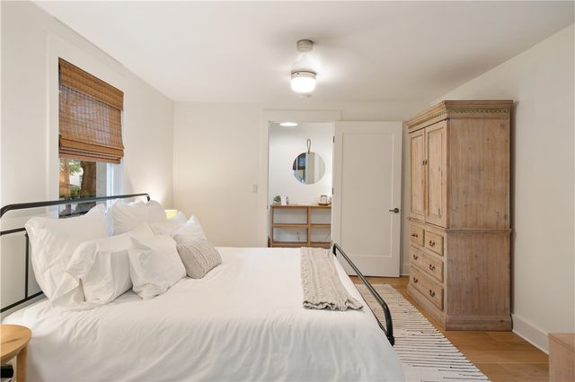 58 Maxwell Ave, St Simons Island, GA 31522