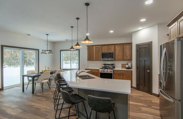 4638 Cedar Scenic Road, Baxter, MN 56425