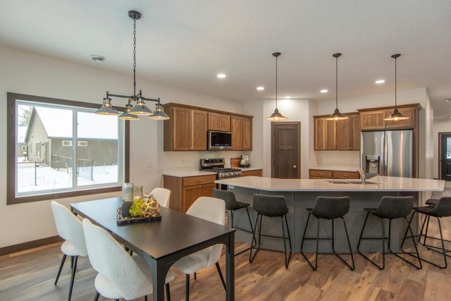 4638 Cedar Scenic Road, Baxter, MN 56425