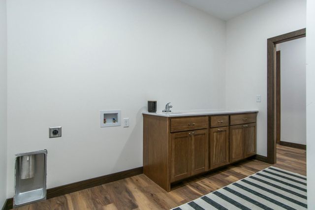 4638 Cedar Scenic Road, Baxter, MN 56425