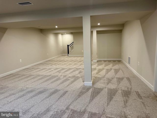 225 CARACAS BLVD, Martinsburg, WV 25403