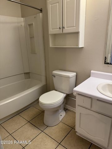 123 Township Lane A, Lafayette, LA 70506