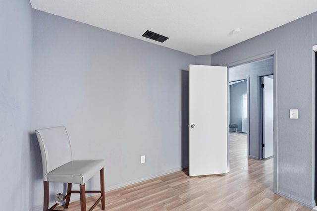 1809 Taos Ct, Modesto, CA 95351