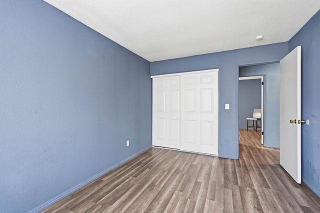 1809 Taos Ct, Modesto, CA 95351