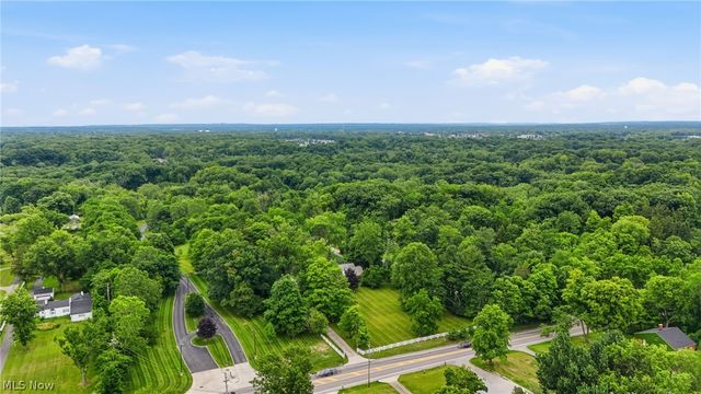 6975 Columbia Road, Olmsted Falls, OH 44138