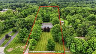 6975 Columbia Road, Olmsted Falls, OH 44138