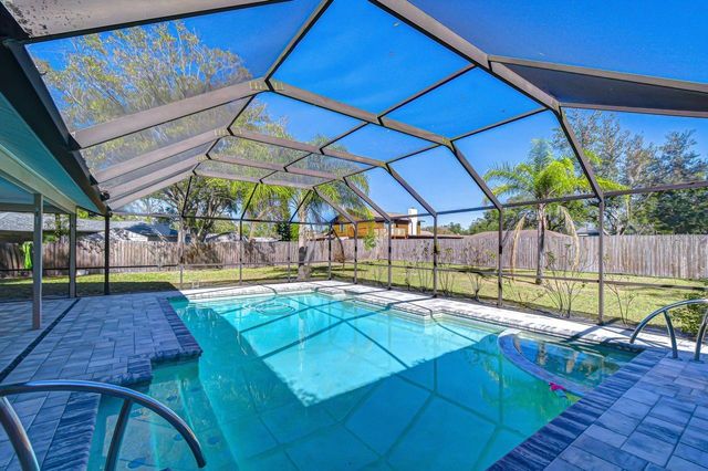 610 CHANCELLAR DRIVE, Lutz, FL 33548