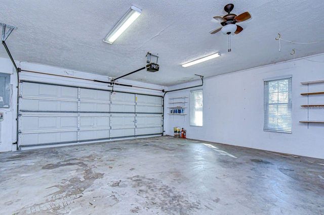 610 CHANCELLAR DRIVE, Lutz, FL 33548