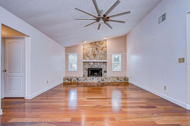 610 CHANCELLAR DRIVE, Lutz, FL 33548