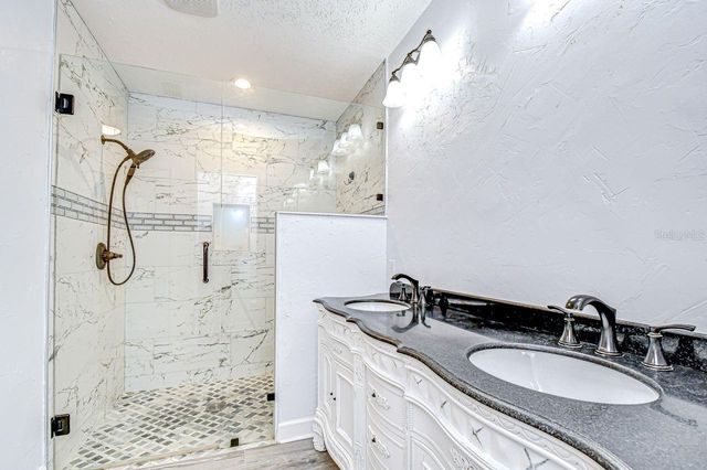 610 CHANCELLAR DRIVE, Lutz, FL 33548