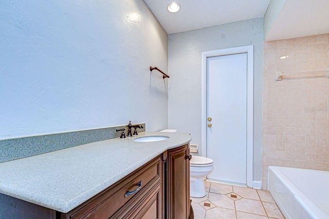 610 CHANCELLAR DRIVE, Lutz, FL 33548