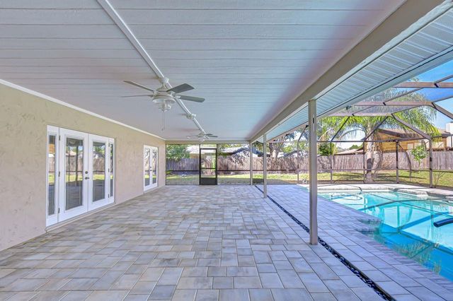 610 CHANCELLAR DRIVE, Lutz, FL 33548