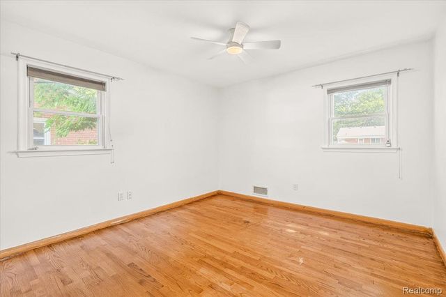 11802 Columbia, Redford Charter Township, MI 48239