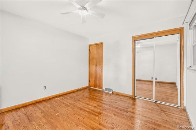 11802 Columbia, Redford Charter Township, MI 48239
