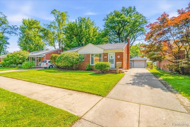 11802 Columbia, Redford Charter Township, MI 48239