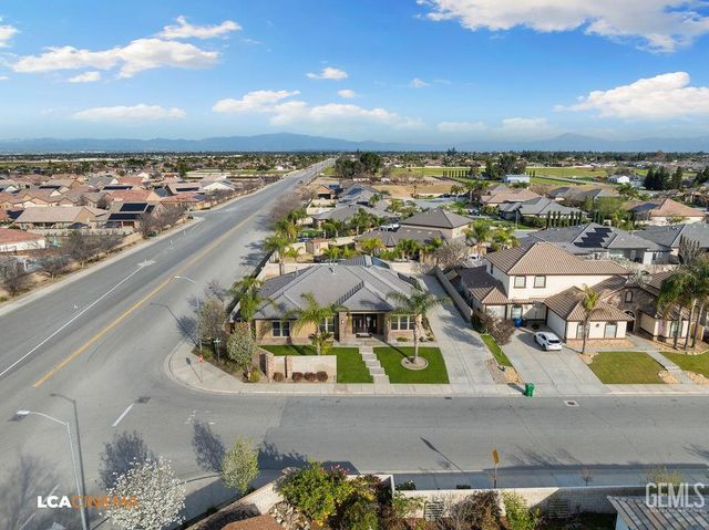 4140 Meadow Lake Drive, Bakersfield, CA 93314