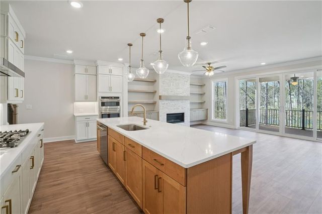 5695 Broad River View 444, Peachtree Corners, GA 30092
