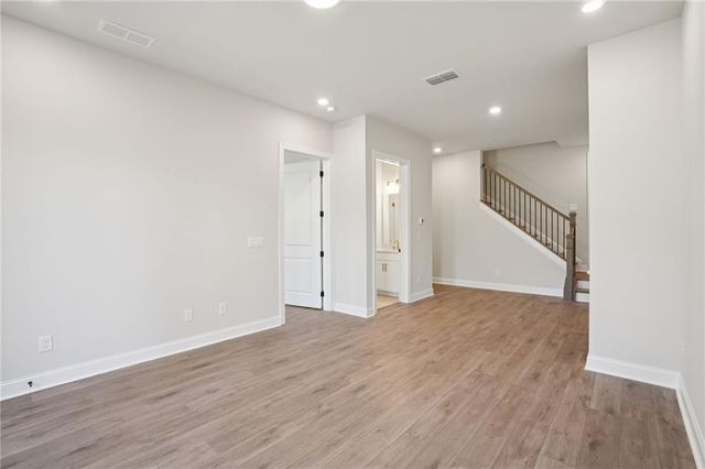 5695 Broad River View 444, Peachtree Corners, GA 30092