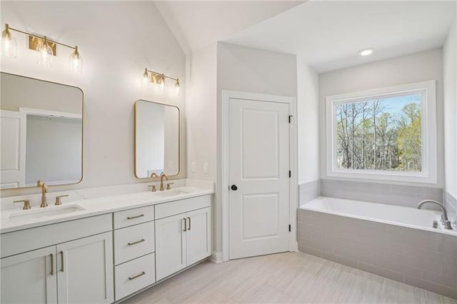 5695 Broad River View 444, Peachtree Corners, GA 30092