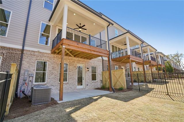 5695 Broad River View 444, Peachtree Corners, GA 30092