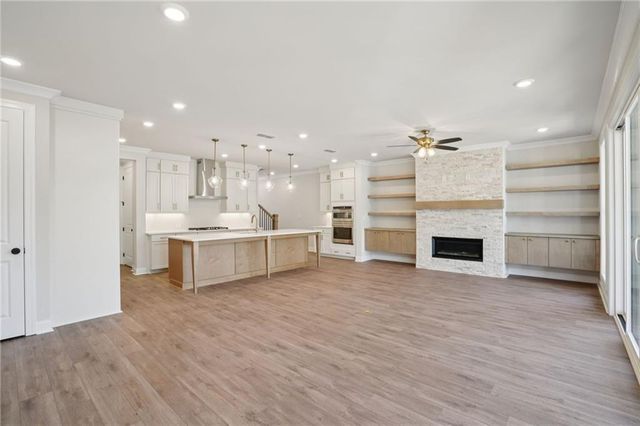 5695 Broad River View 444, Peachtree Corners, GA 30092