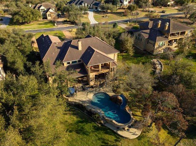 104 Bella Strada CV, Austin, TX 78734