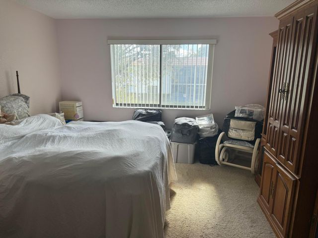 399 Lakeview Drive 202, Weston, FL 33326