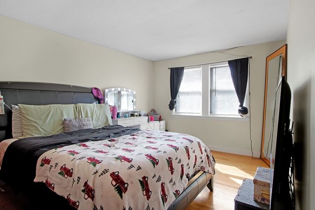 26 Moreland Ave 28, Dedham, MA 02026