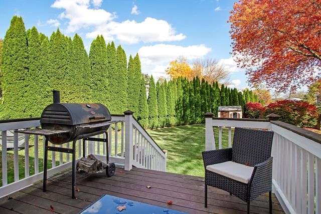 26 Moreland Ave 28, Dedham, MA 02026