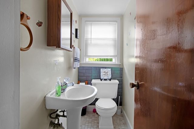 26 Moreland Ave 28, Dedham, MA 02026