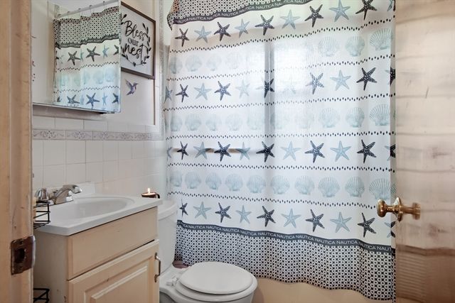 26 Moreland Ave 28, Dedham, MA 02026