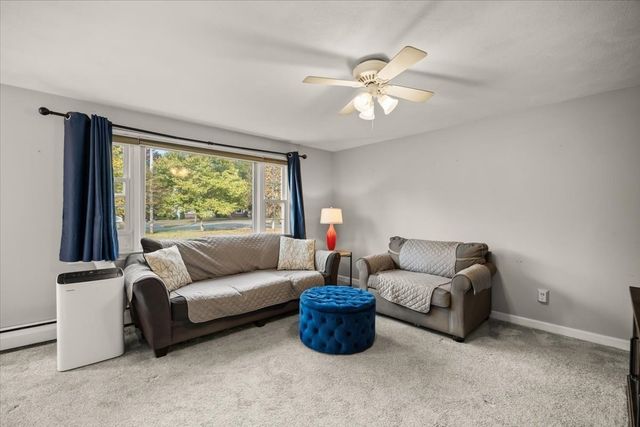 43 Willow Ridge Dr 43, Bridgewater, MA 02324