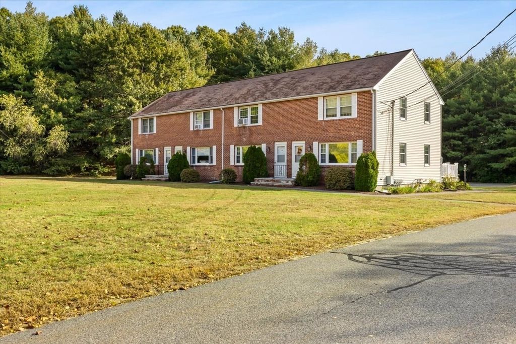 43 Willow Ridge Dr 43, Bridgewater, MA 02324