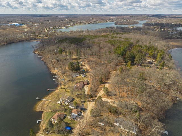 11159 W Perch Lake Drive W, Cement City, MI 49233