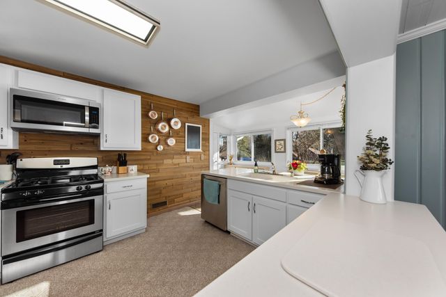 11159 W Perch Lake Drive W, Cement City, MI 49233