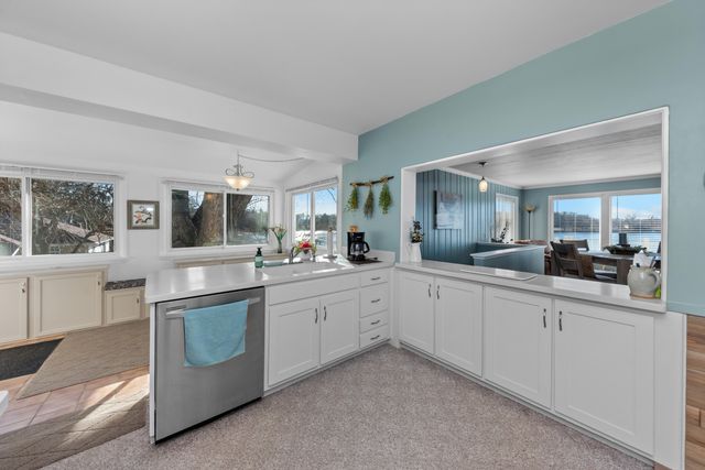 11159 W Perch Lake Drive W, Cement City, MI 49233