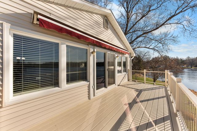 11159 W Perch Lake Drive W, Cement City, MI 49233