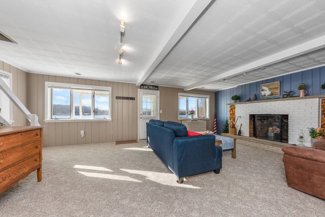 11159 W Perch Lake Drive W, Cement City, MI 49233