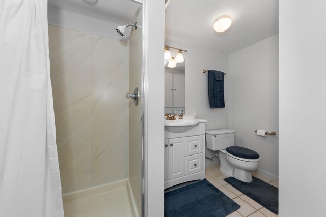 11159 W Perch Lake Drive W, Cement City, MI 49233