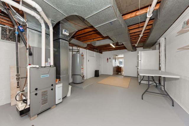 11159 W Perch Lake Drive W, Cement City, MI 49233