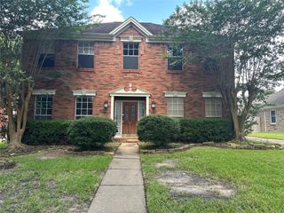 1414 N Yegua River Cir, Sugar Land, TX 77478