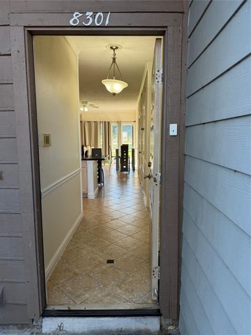 8301 Sands Point Drive 189, Houston, TX 77036