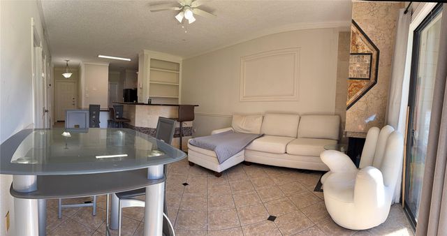 8301 Sands Point Drive 189, Houston, TX 77036