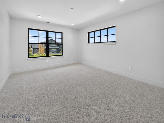 86 Hilgard Peak Court, Bozeman, MT 59718