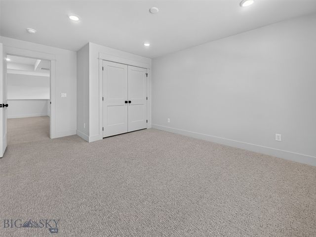 86 Hilgard Peak Court, Bozeman, MT 59718